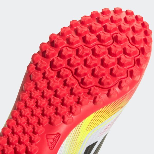 Crampons Adidas F50 Club Turf Stabilisés 2025 Blanc - Image 3